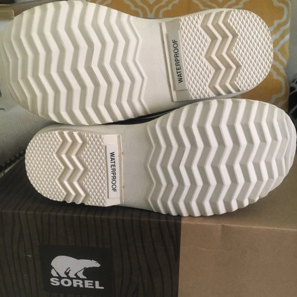 Sorel - Picture 5 of 6